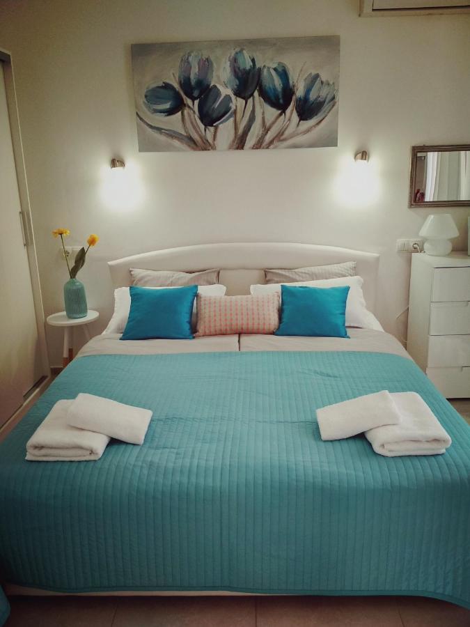 Lucija Apartment Primošten Екстериор снимка
